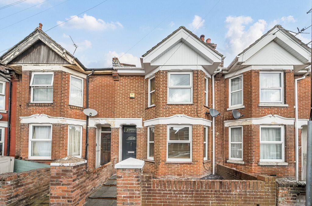 Property photo 1 of 13 1347526-27-68B5B1...