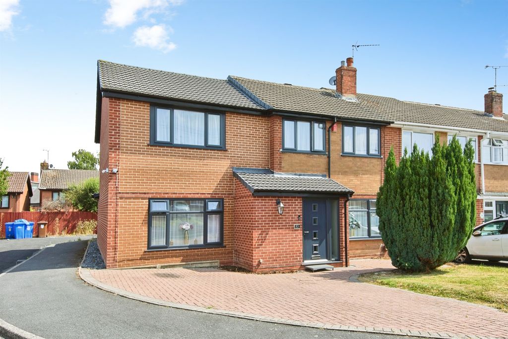 Property photo 1 of 30