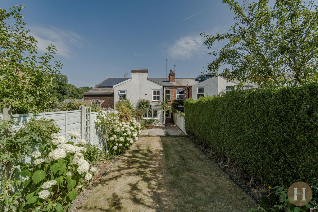 Property photo 3 of 21