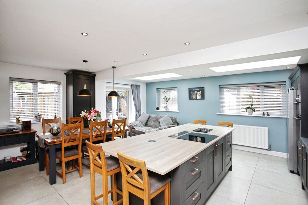 Property photo 1 of 17 Photo
