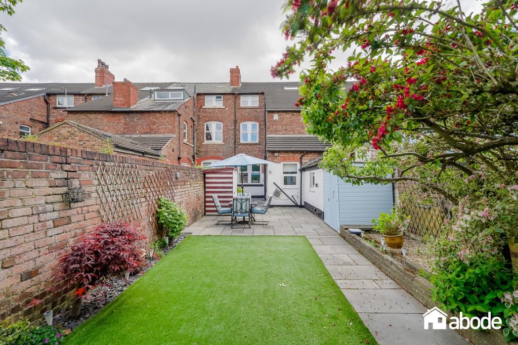 Property photo 2 of 30 Dsc07636-Hdr.Jpg