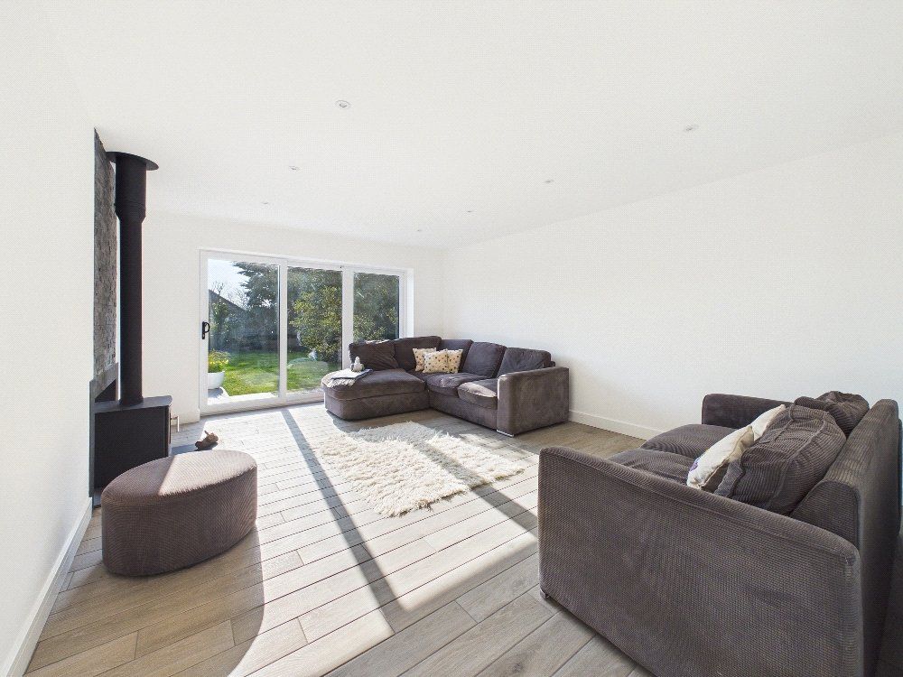 Property photo 3 of 19 Picture No. 29