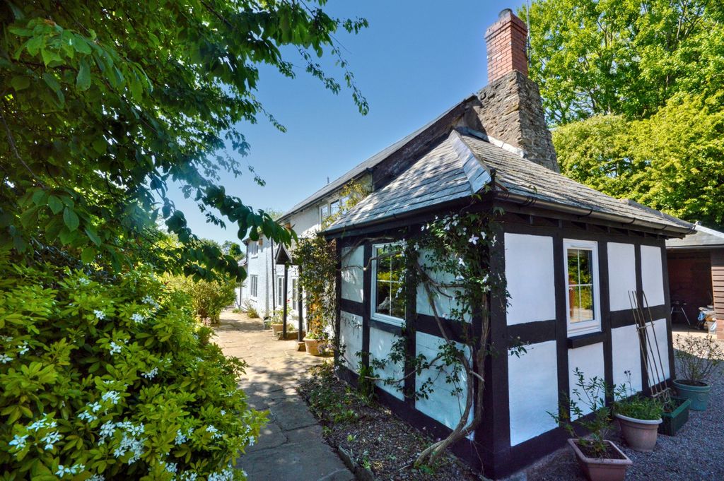 Property photo 1 of 29 Front Side.Jpg