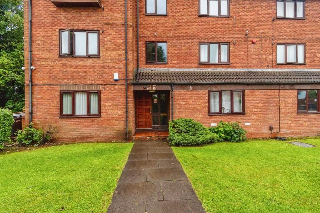 Property photo 1 of 14