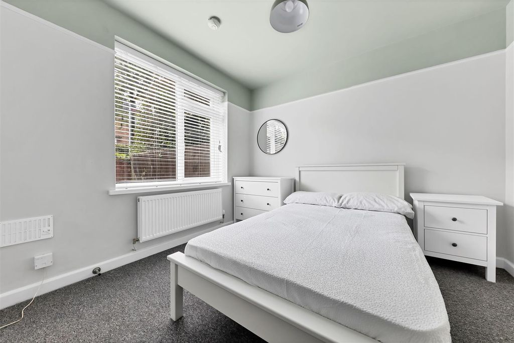 Property photo 3 of 19 Ba-10.Jpg