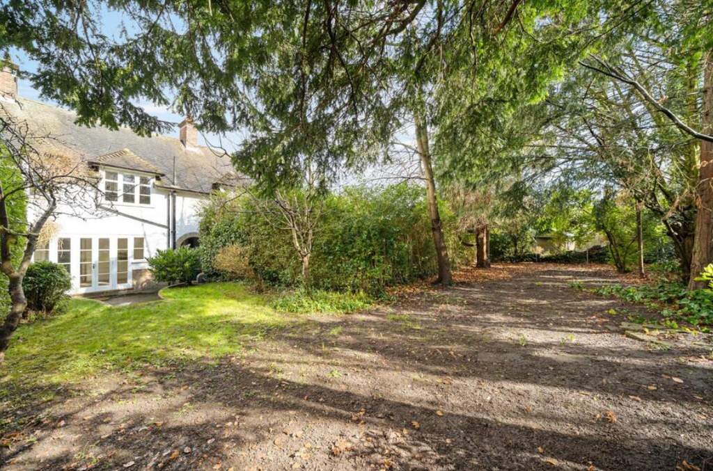 Property photo 1 of 11 Picture No. 12