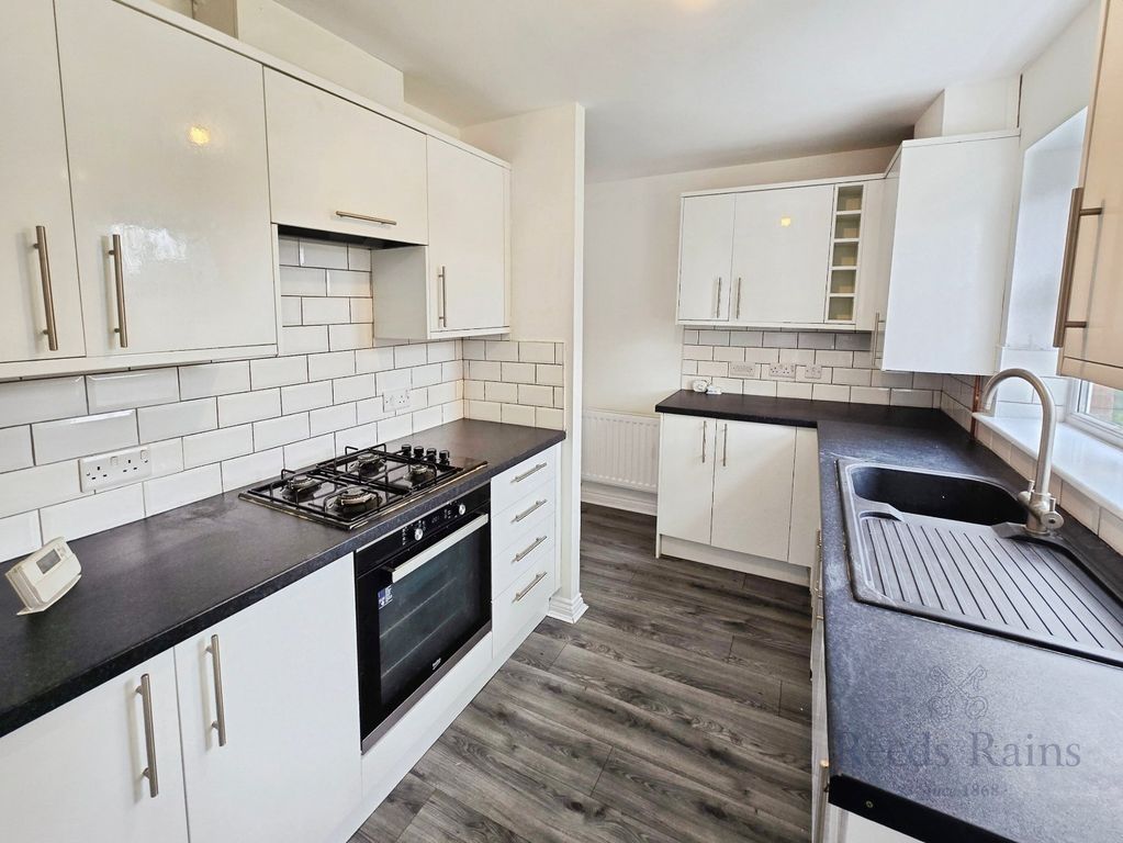 Property photo 3 of 18 Picture No. 44