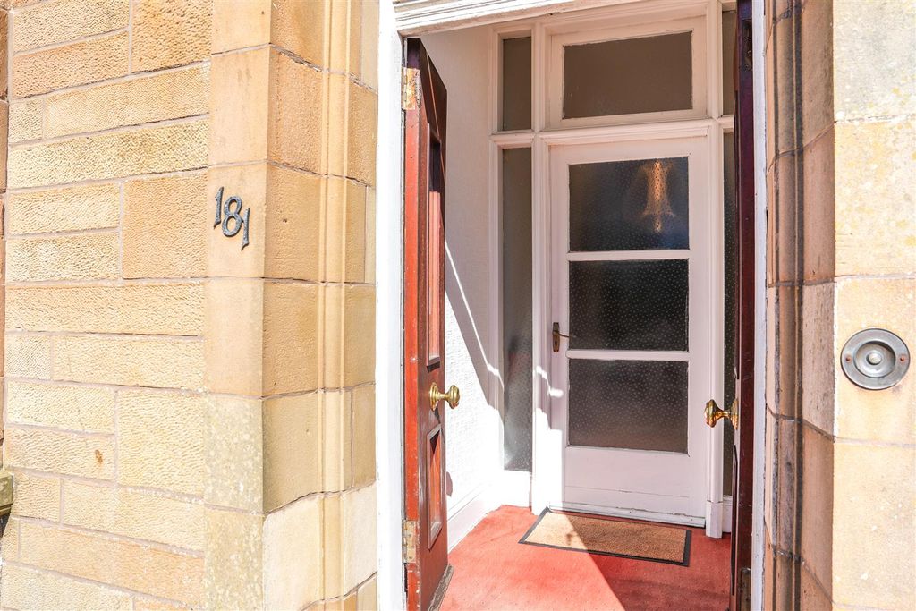 Property photo 3 of 31 3.Jpg