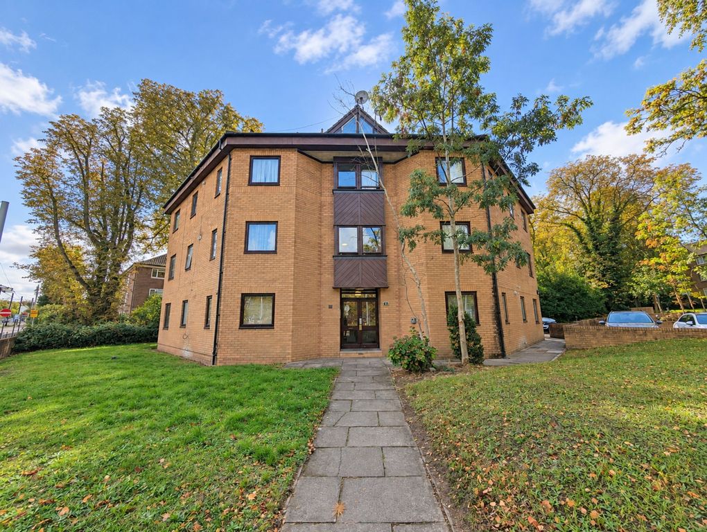 Property photo 1 of 9