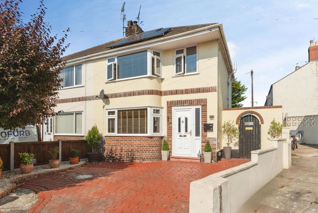 Property photo 1 of 21 Pbox-Img.Jpg