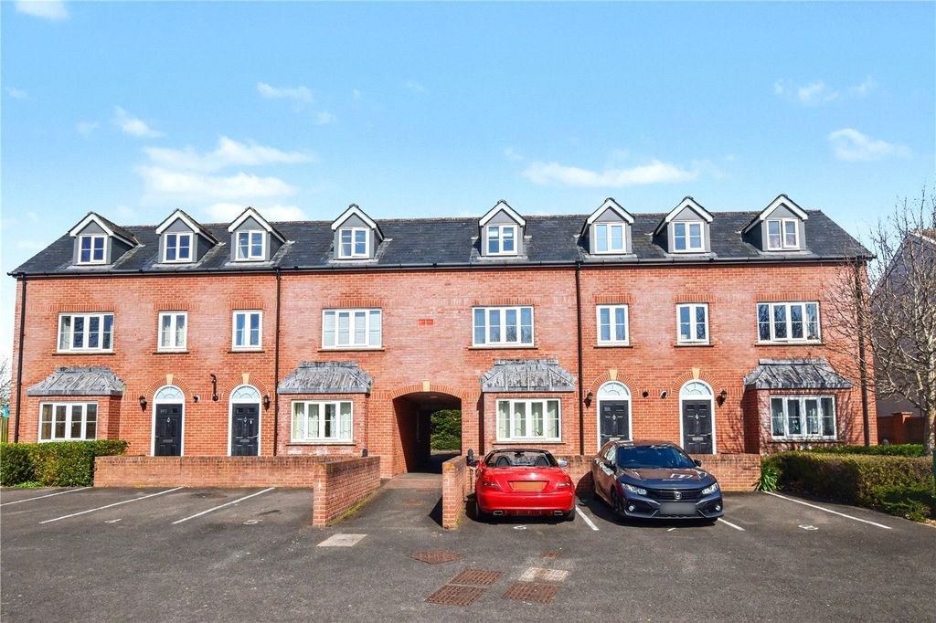 Property photo 1 of 10 Picture No. 03