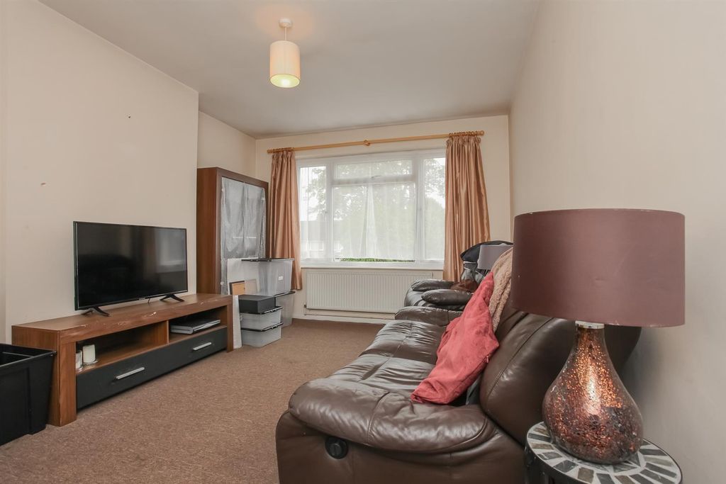 Property photo 2 of 12 Img_2876.Jpg