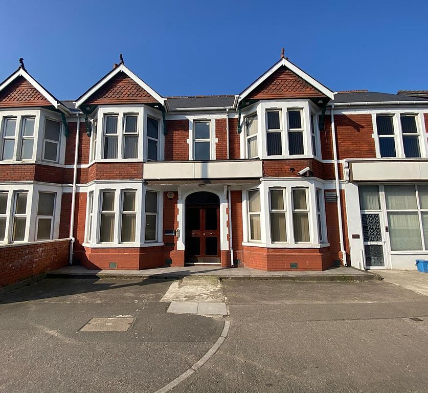 Property photo 1 of 34