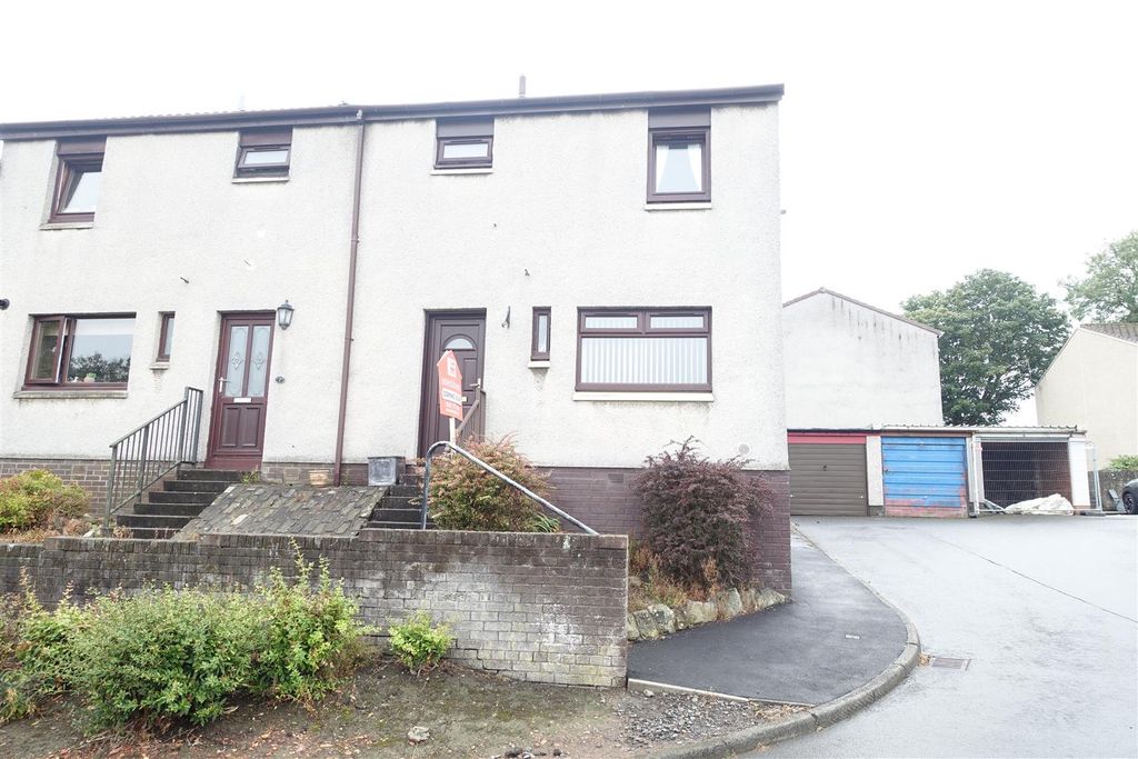 Property photo 1 of 15 Ront