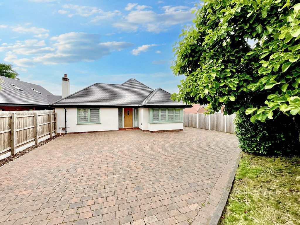 Property photo 1 of 22