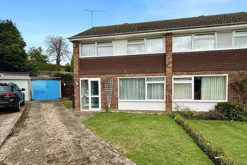 Property photo 1 of 18