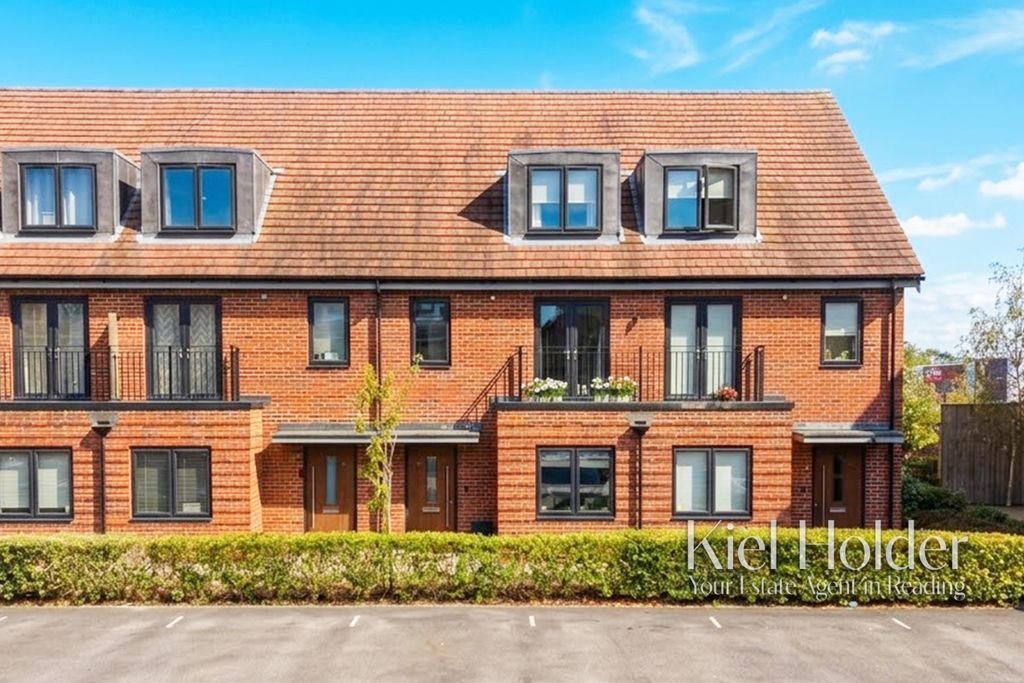 Property photo 1 of 30 5424972