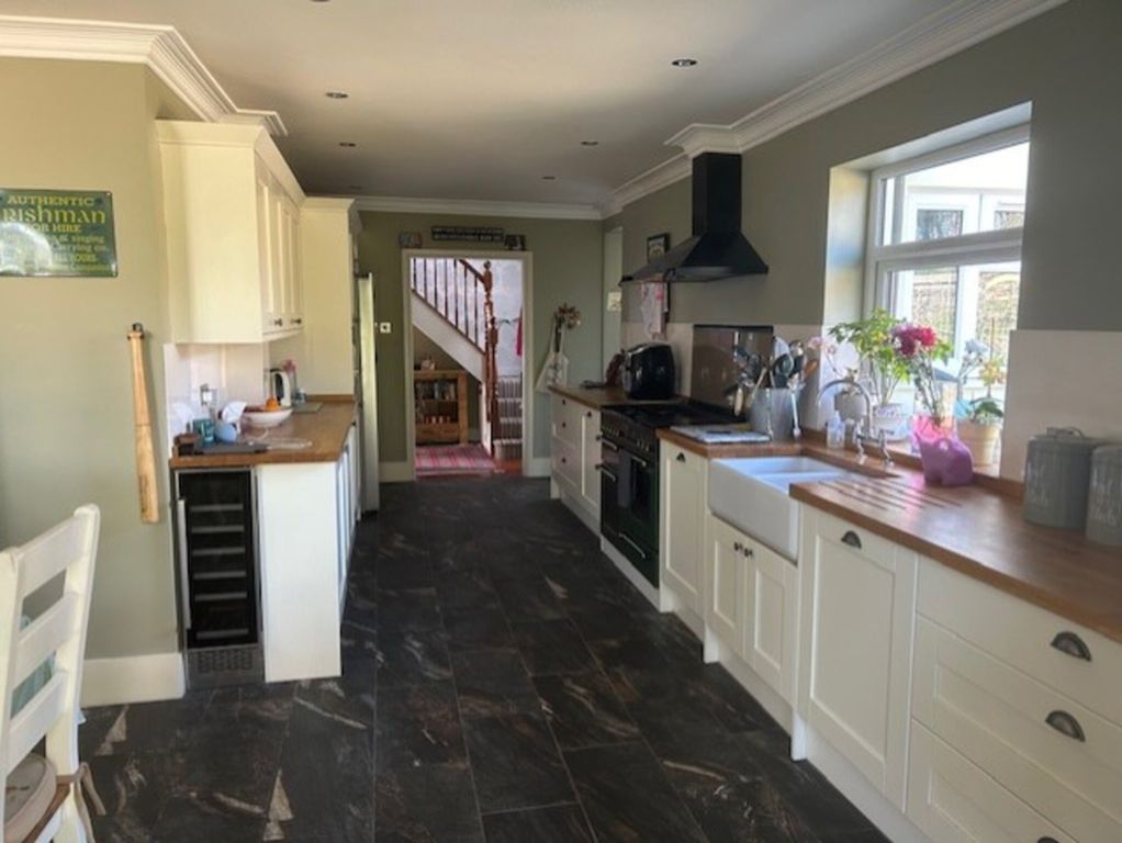 Property photo 3 of 30