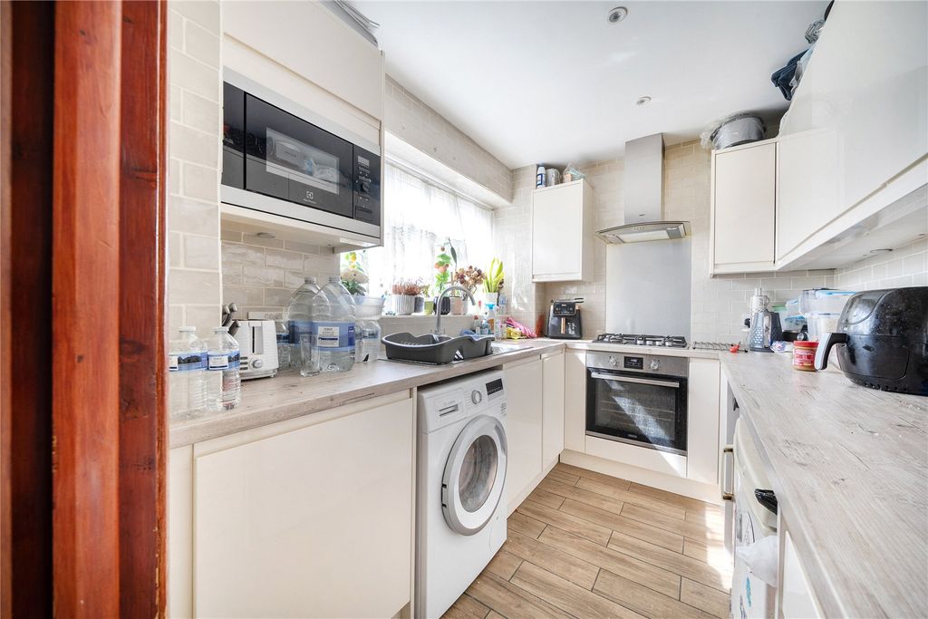 Property photo 3 of 12 Picture No. 03