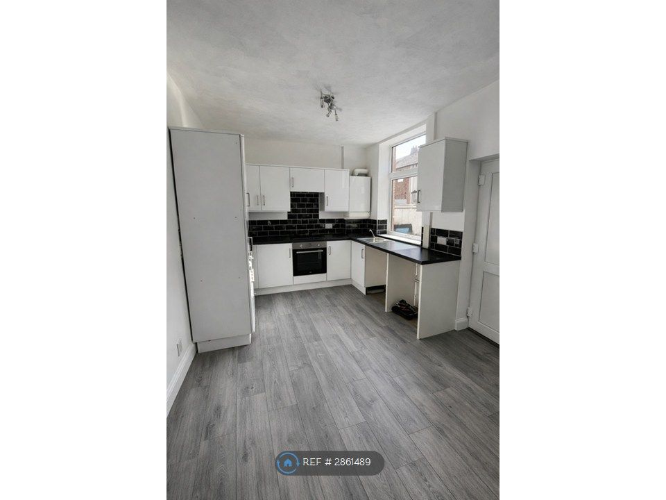 Property photo 1 of 4