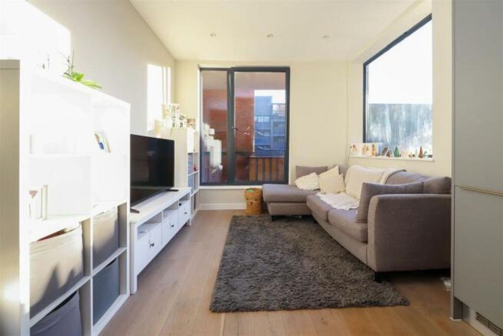 Property photo 2 of 4
