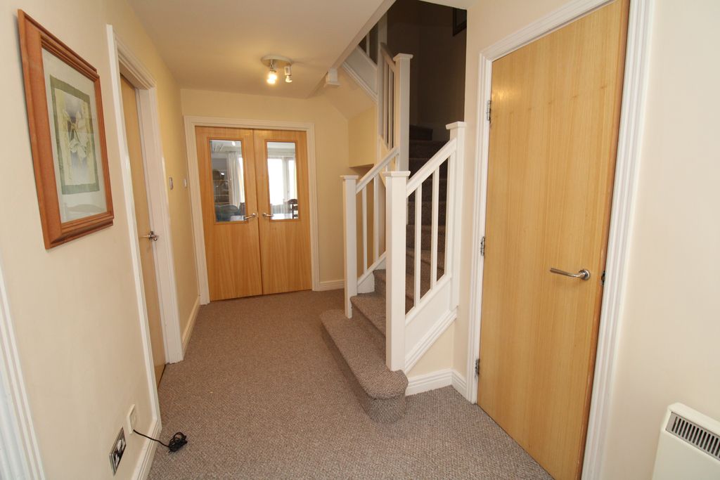 Property photo 2 of 13 Img_6111