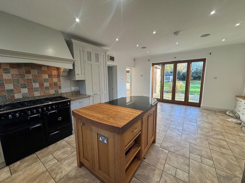 Property photo 2 of 35 S41.Jpg