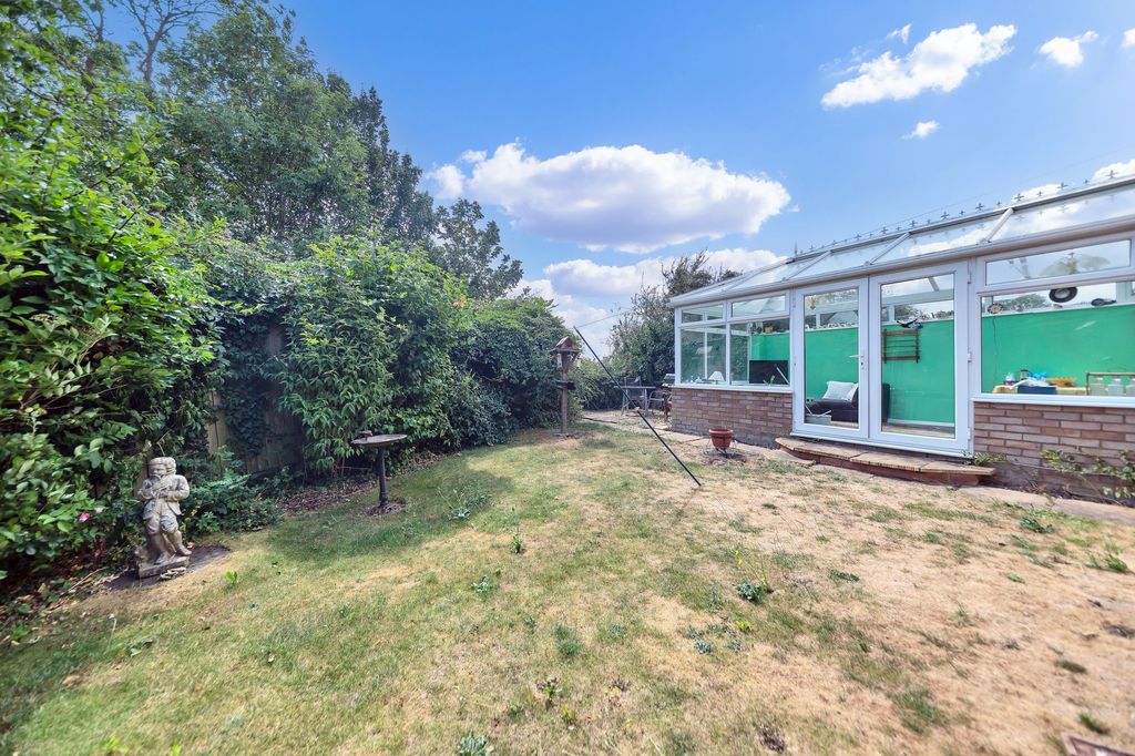 Property photo 2 of 14