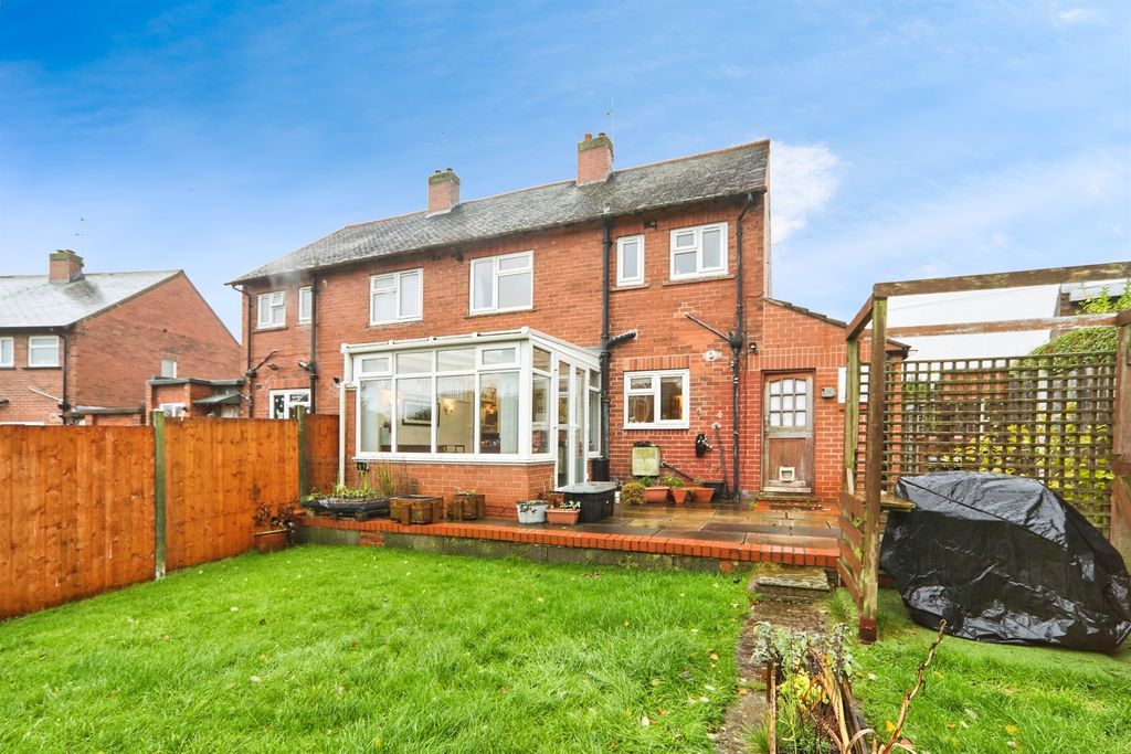 Property photo 2 of 18