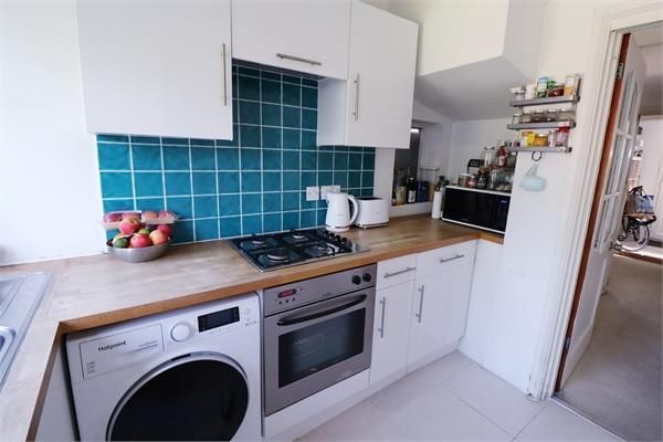 Property photo 2 of 11 2