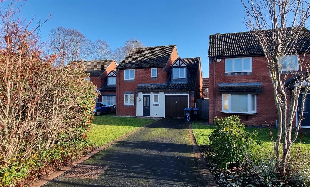 Property photo 1 of 19 Front