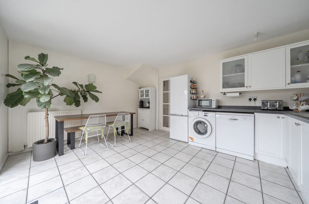 Property photo 2 of 15 Kitchen/Dining Room