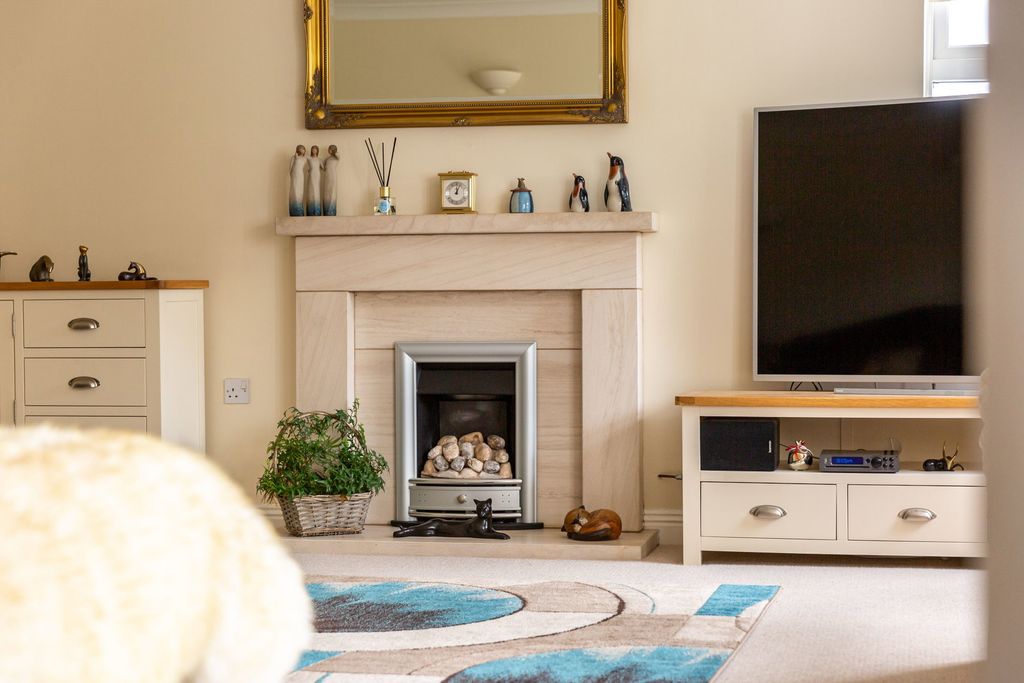 Additional image 4 of 5 bed detached house for saleSpeedwell Close, Bideford EX39