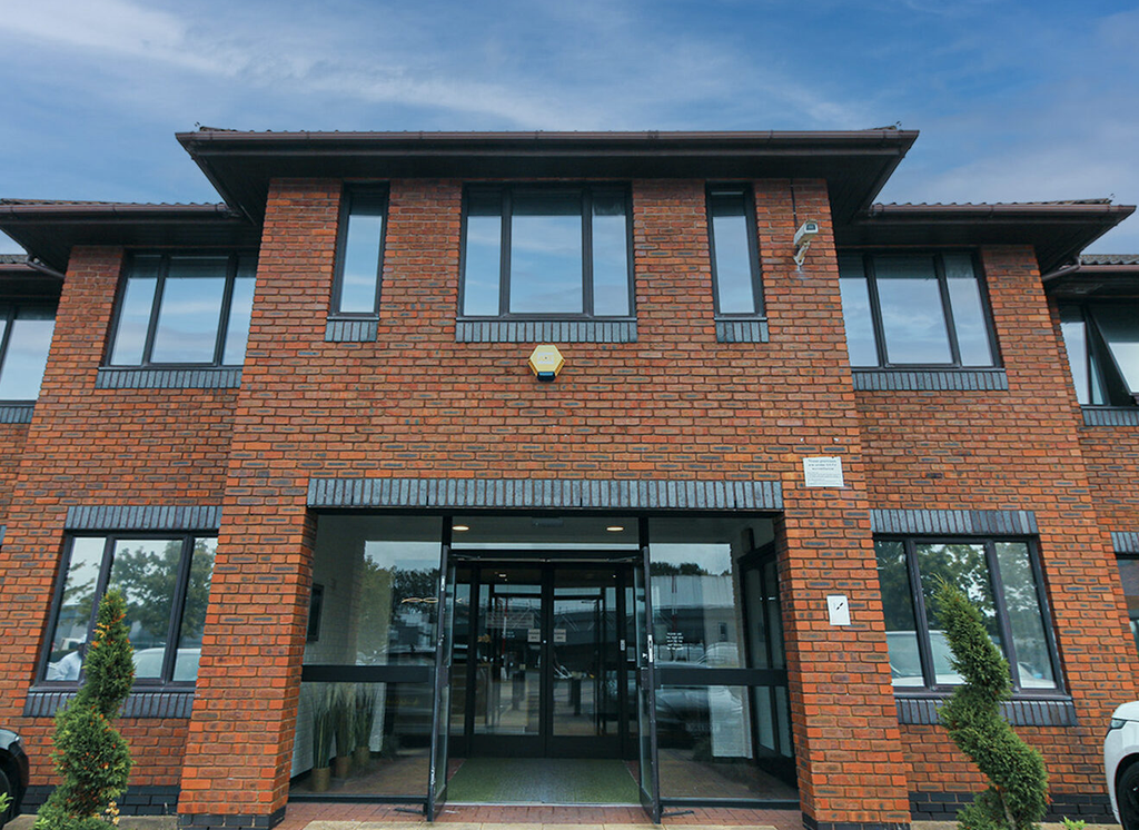 Property photo 1 of 6 Photo 0