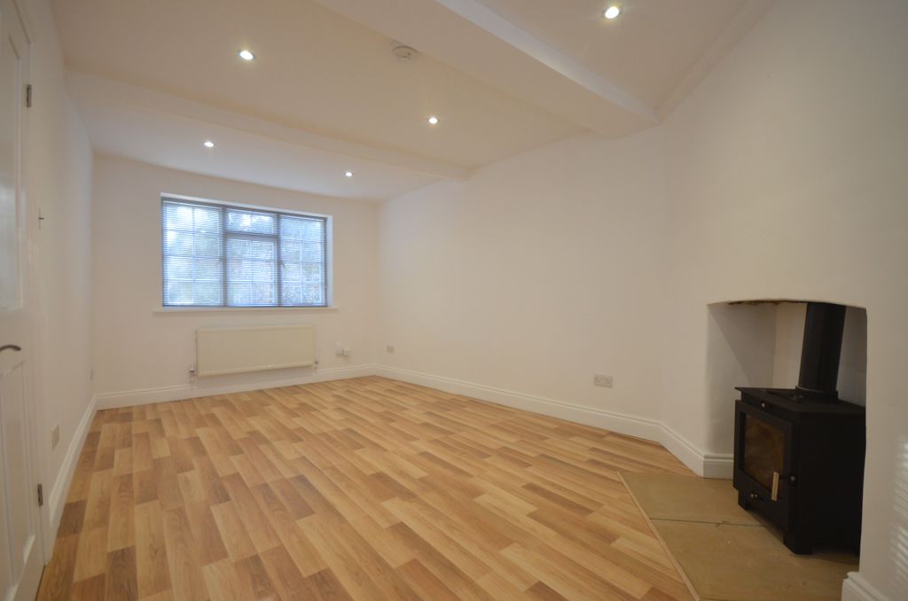 Property photo 3 of 14 Dsc_0157