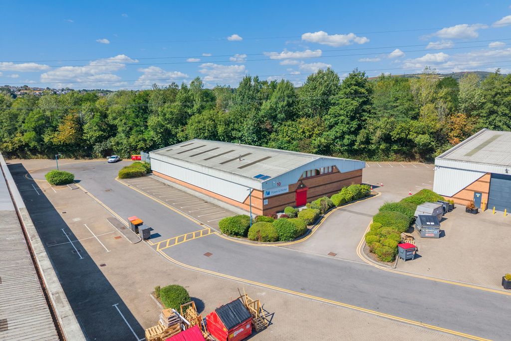 Property photo 1 of 20 Dji_20260823141434_0061_D.Jpg