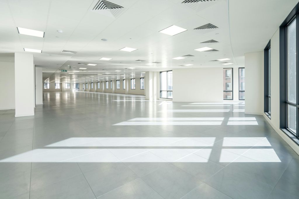 Property photo 3 of 7 11 Westferry 2.Jpg