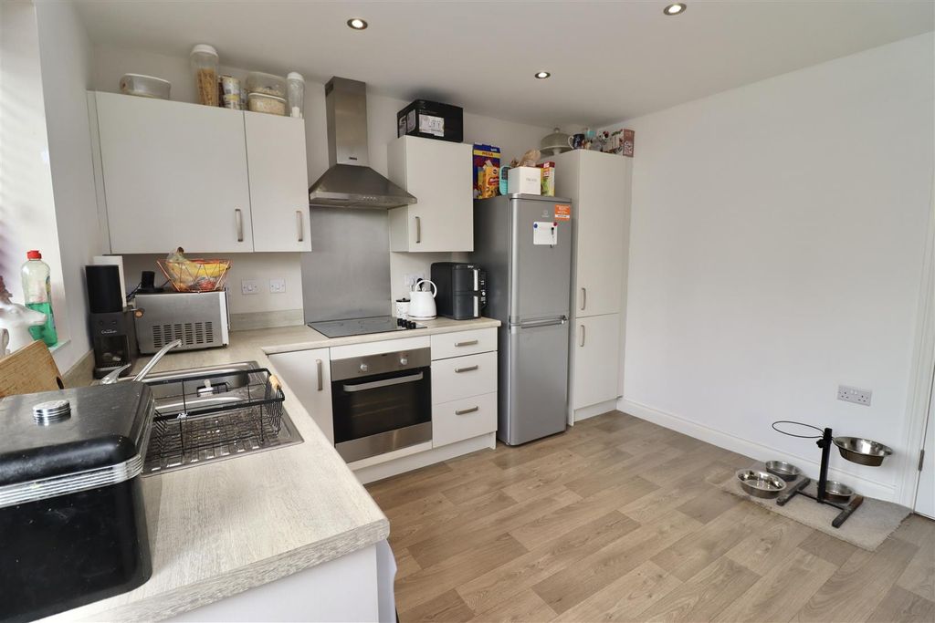 Property photo 2 of 15 Img_4686.Jpg