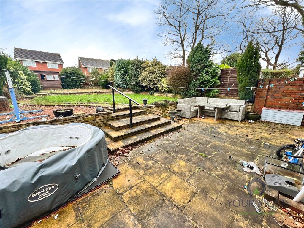 Property photo 3 of 10 Picture No. 05