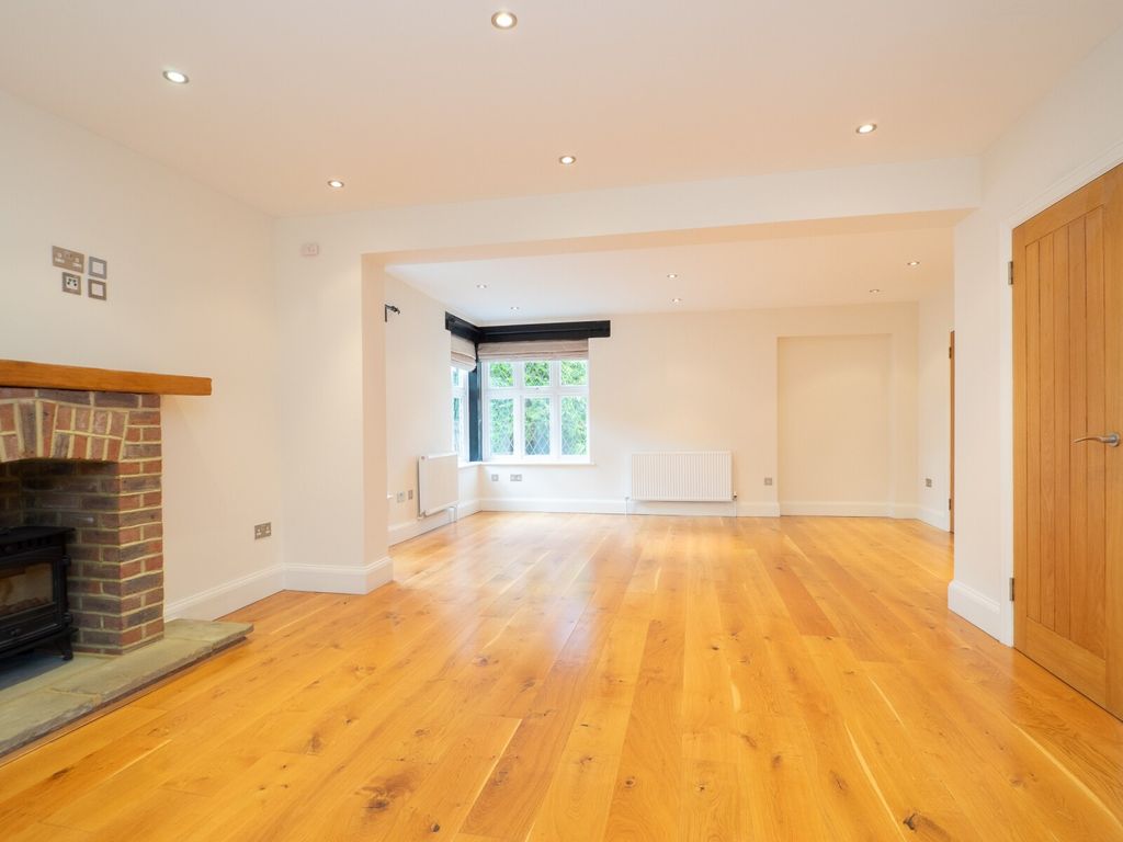 Property photo 3 of 19 Picture 3