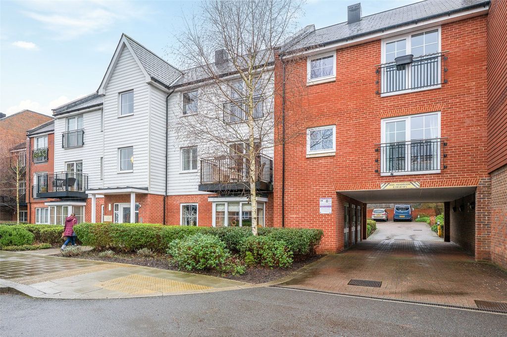 Property photo 1 of 9 Picture No. 10