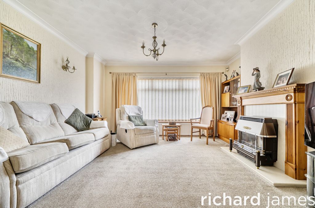 Property photo 3 of 18 285F5Dd7Edb14B0Bbe64d7602Be77Dce