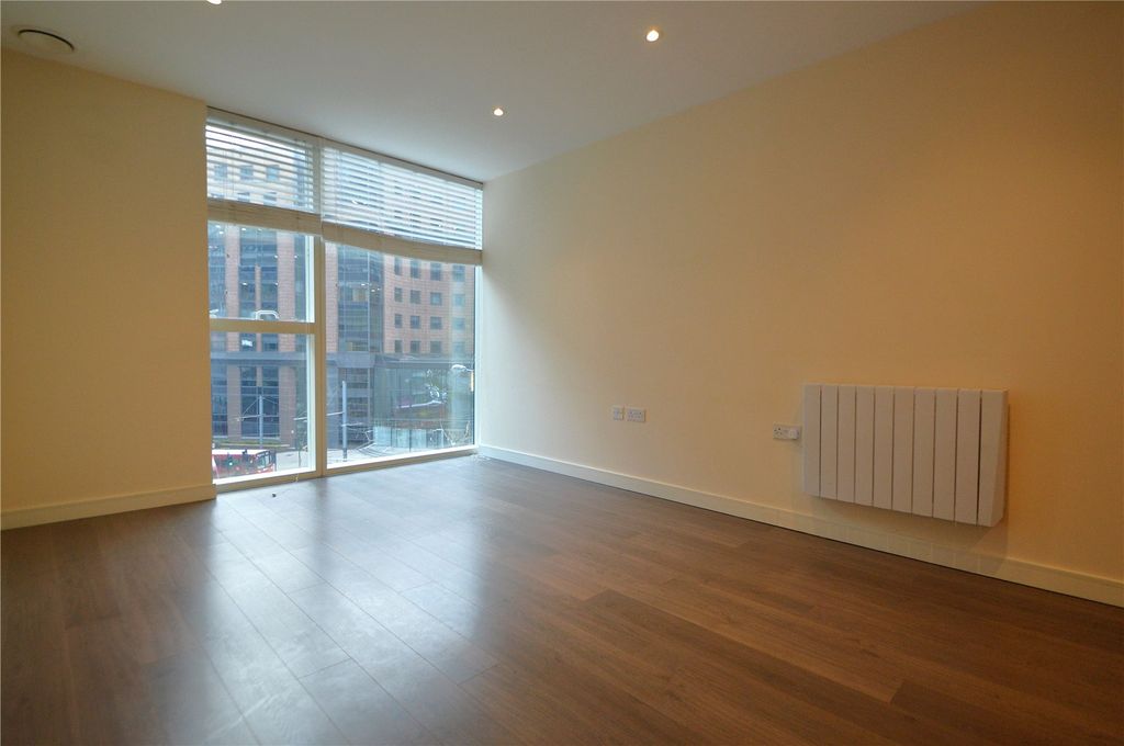 Property photo 3 of 12 Picture No. 20