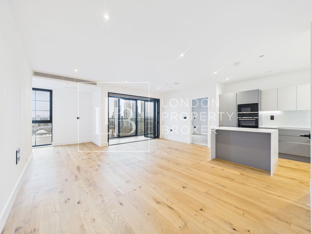 Property photo 1 of 26