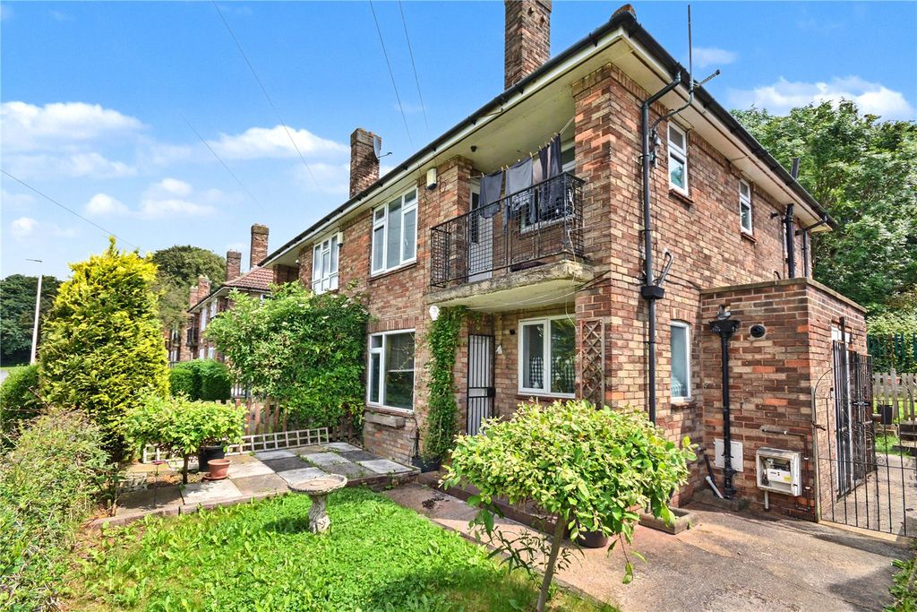 Property photo 1 of 11 Picture No. 16