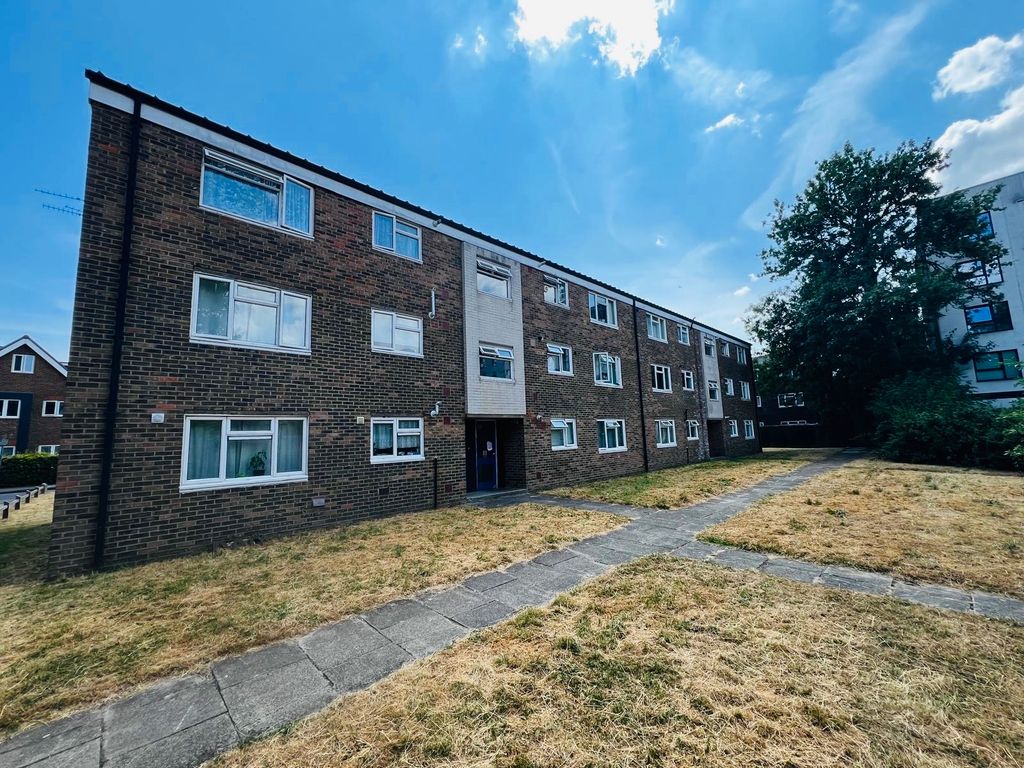 Property photo 1 of 7