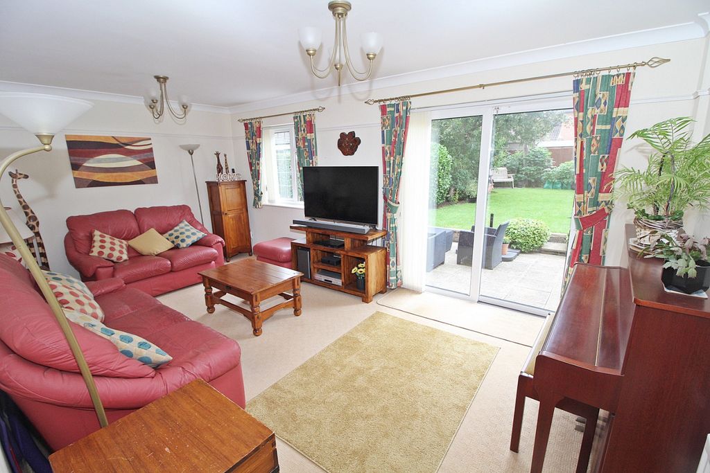 Property photo 3 of 12 5223806
