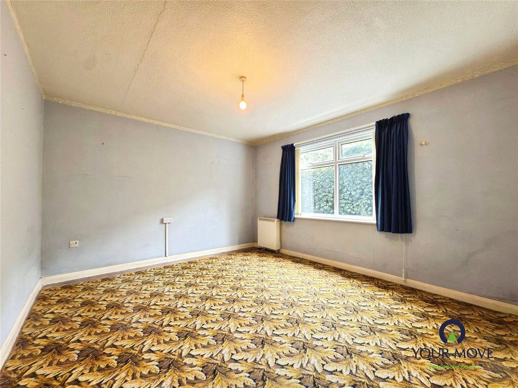 Property photo 3 of 10 Bedroom 1
