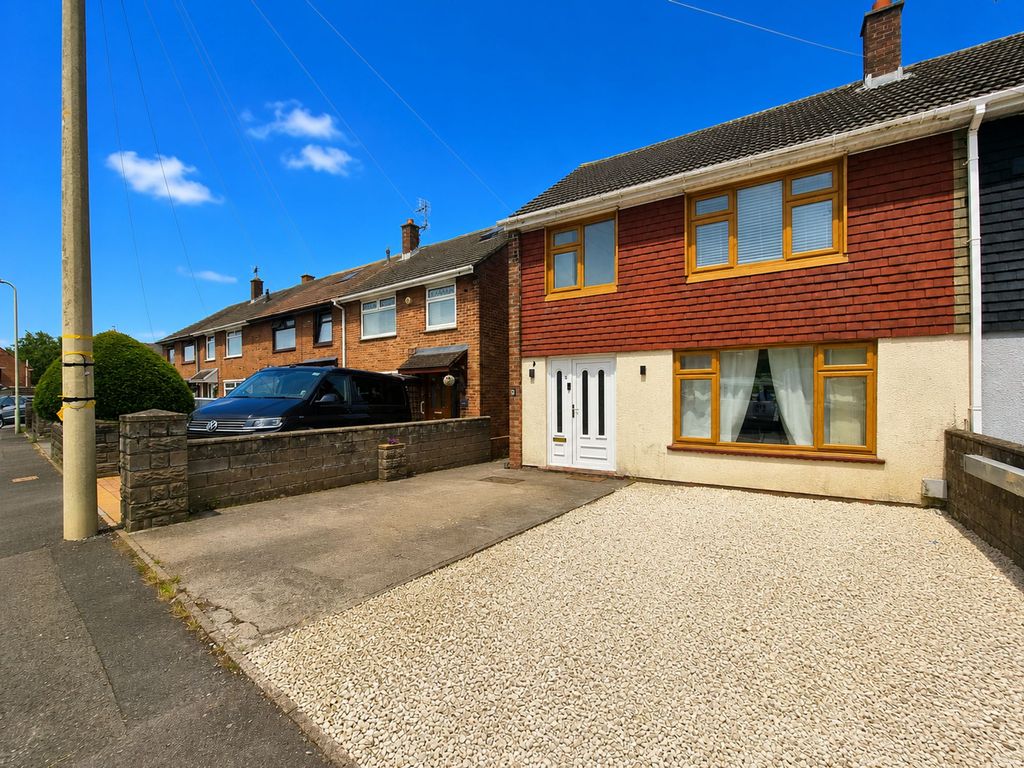 Property photo 1 of 25