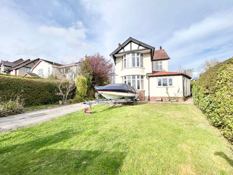 Property photo 1 of 31 Photo 23